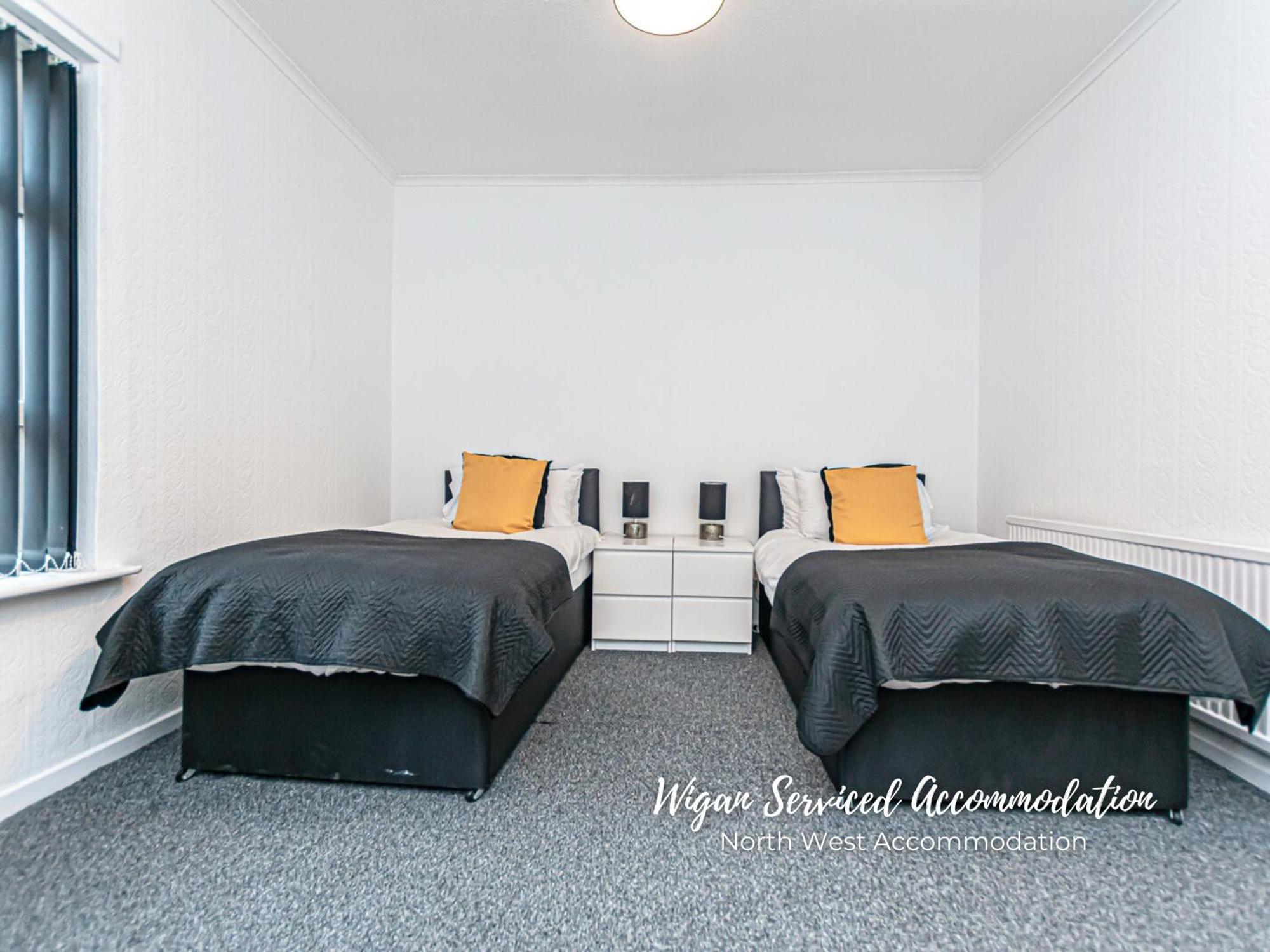 Wigan Serviced Accommodation Exterior photo