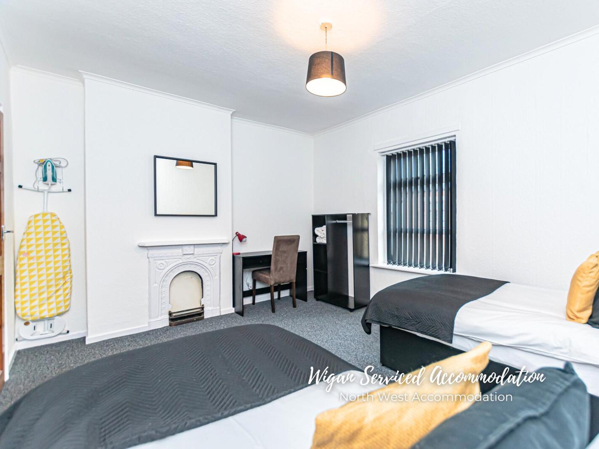 Wigan Serviced Accommodation Exterior photo